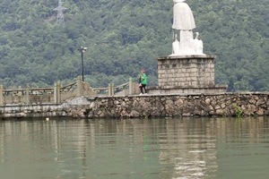 富春江小三峡游船体验_富春江小三峡图片_富春江桐庐严子陵钓台一日游