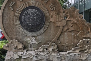 富春江小三峡游船体验_富春江桐庐严子陵钓台一日游_富春江小三峡图片