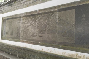 富春江桐庐严子陵钓台一日游_富春江小三峡图片_富春江小三峡游船体验