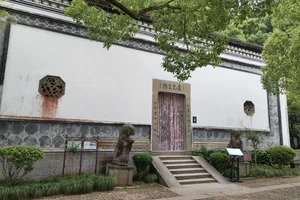 富春江小三峡游船体验_富春江小三峡图片_富春江桐庐严子陵钓台一日游