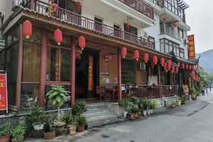 富春江桐庐严子陵钓台一日游_富春江小三峡图片_富春江小三峡游船体验