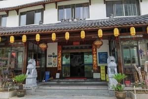 富春江小三峡游船体验_富春江小三峡图片_富春江桐庐严子陵钓台一日游