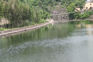 富春江小三峡图片_富春江桐庐严子陵钓台一日游_富春江小三峡游船体验