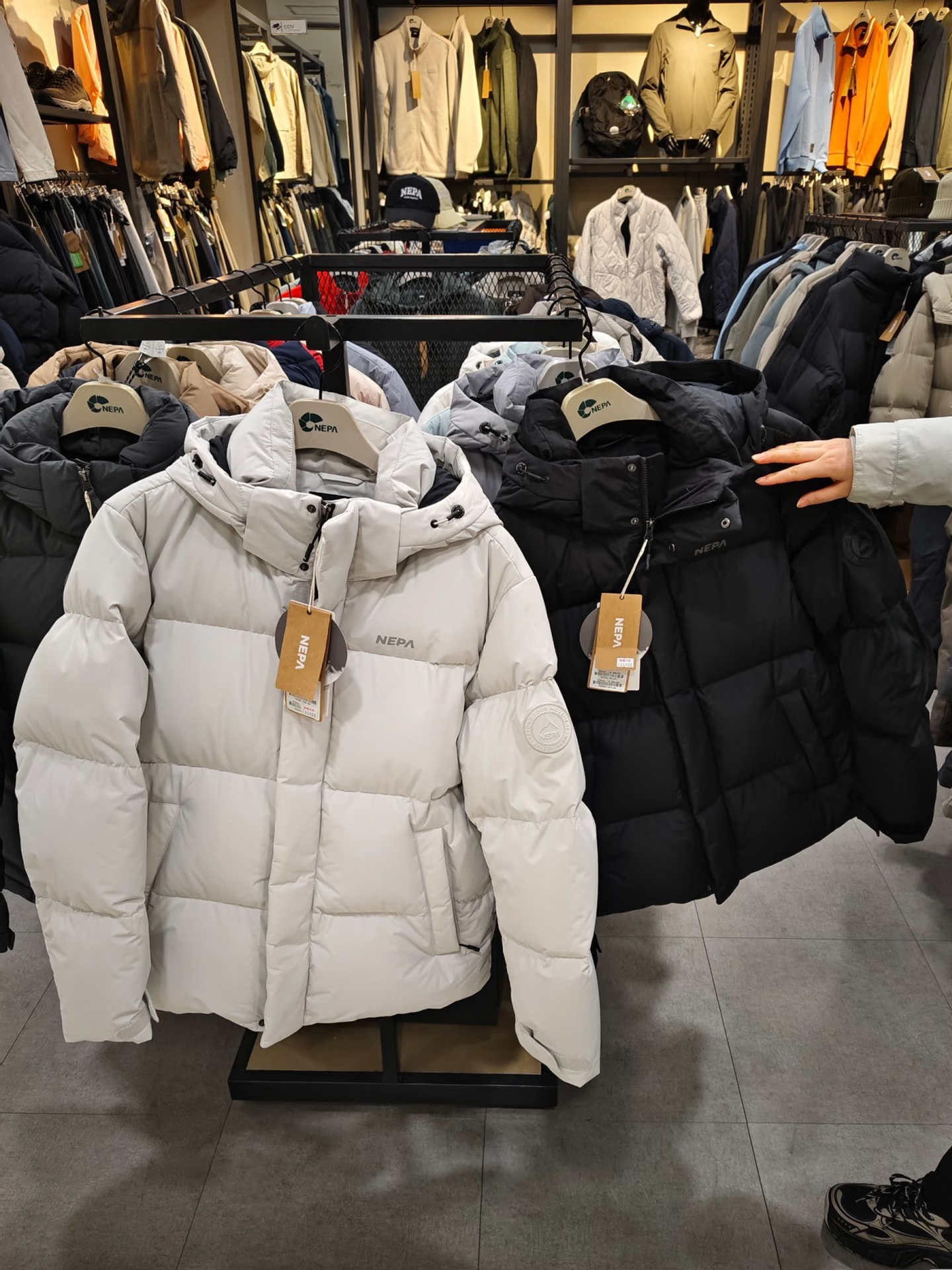 可隆羽绒服推荐_韩国羽绒服品牌_波司登男士羽绒服