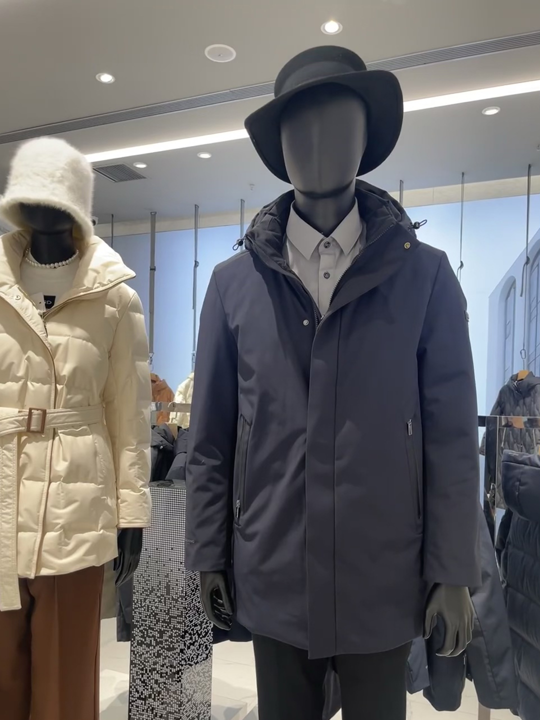 国产羽绒服品牌性价比_中年男人羽绒服推荐_波司登男士羽绒服