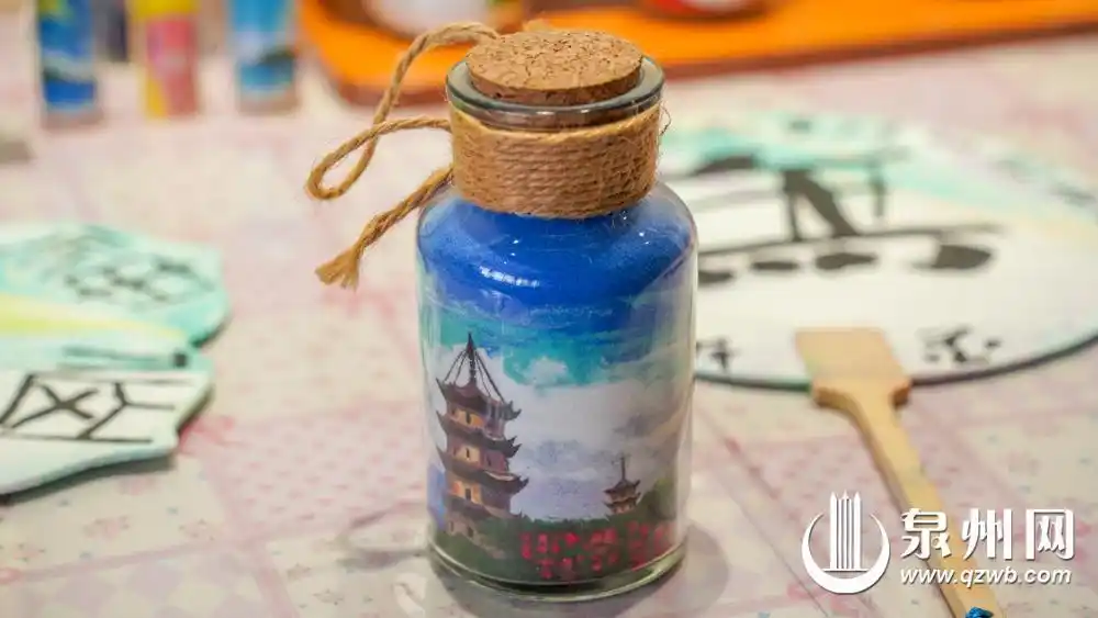 沙画瓶子图片大全_沙画玻璃瓶创意作品_泉州沙画艺术家陈益谦