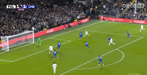 英超-曼联2-1逆转十人水晶宫 谢什科三连杀_谢什科梅开二度_曼联2比2平伯恩利