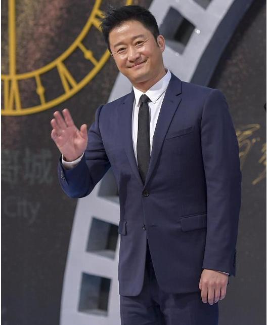 吴京谢楠爱情故事_吴京谢楠婚礼_吴京狼牙的衣服