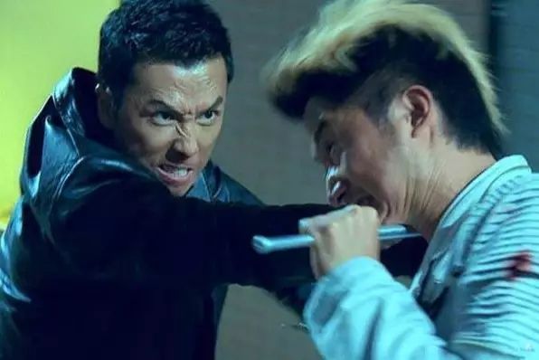 吴京谢楠爱情故事_吴京狼牙的衣服_吴京谢楠婚礼