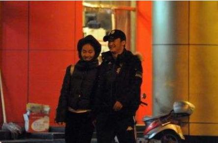 吴京狼牙的衣服_吴京谢楠婚礼_吴京谢楠爱情故事