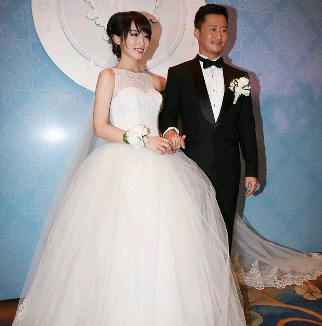 吴京狼牙的衣服_吴京谢楠婚礼_吴京谢楠爱情故事