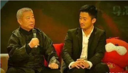 吴京谢楠爱情故事_吴京谢楠婚礼_吴京狼牙的衣服