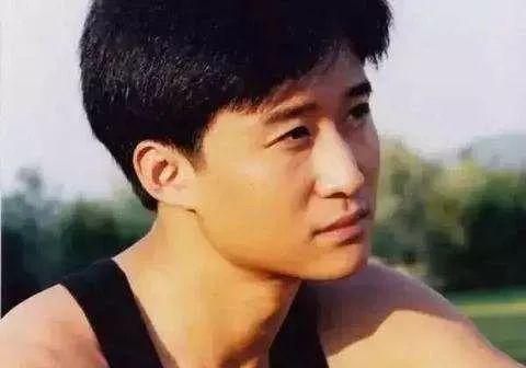 吴京狼牙的衣服_吴京谢楠婚礼_吴京谢楠爱情故事