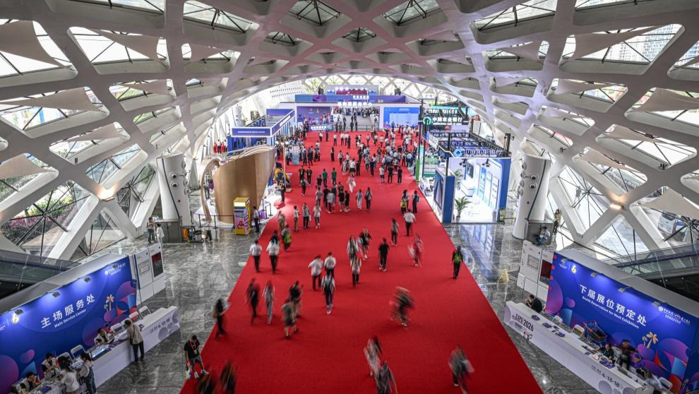 浙江滕头村生态旅游_浙江滕头村清洁能源发展_宁波江北滕头生态酒店