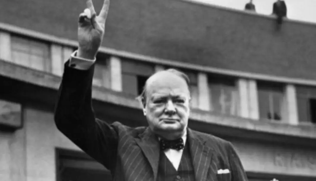 珍珠港事件 日本偷袭 美国参战_背景介绍：珍珠港事件