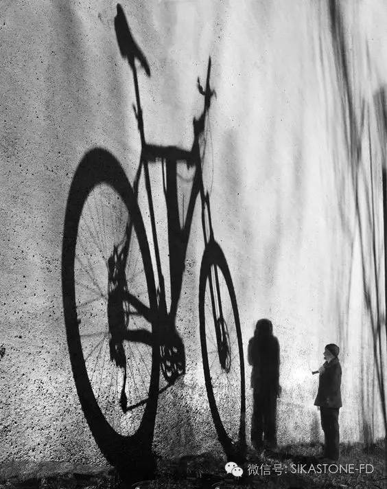 空间感表现方法_形的大小差异空间感_空间立体线条图