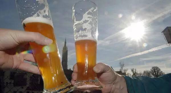 啤酒按麦芽汁浓度可分为_德国啤酒文化_德国啤酒纯酿法令