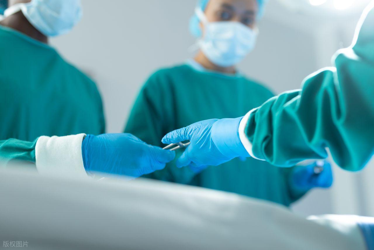 自己弄弄肛门看里面弄出点血_内痔疮出血治疗步骤_内痔疮出血怎么处理