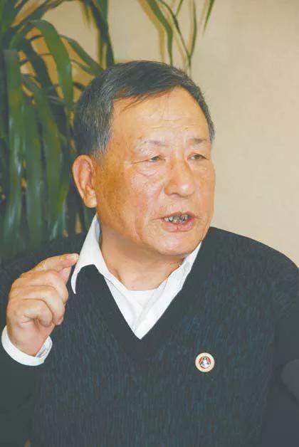 乔安山 雷锋 静默的情怀_有关雷锋电影