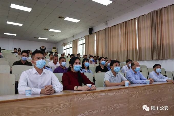 陆川县温泉镇禁毒工作检查验收_广西陆川县吸毒_陆川县古城镇禁毒工作检查验收