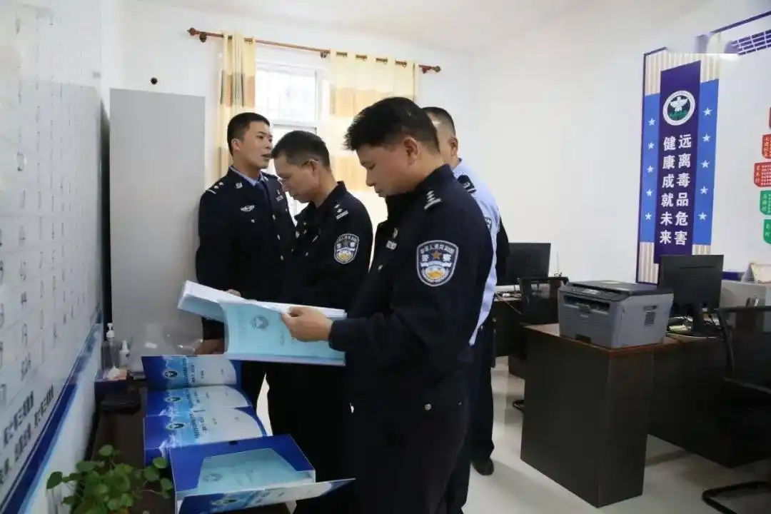 广西陆川县吸毒_陆川县公安局警务交流_兴业县公安局吸毒人员管控