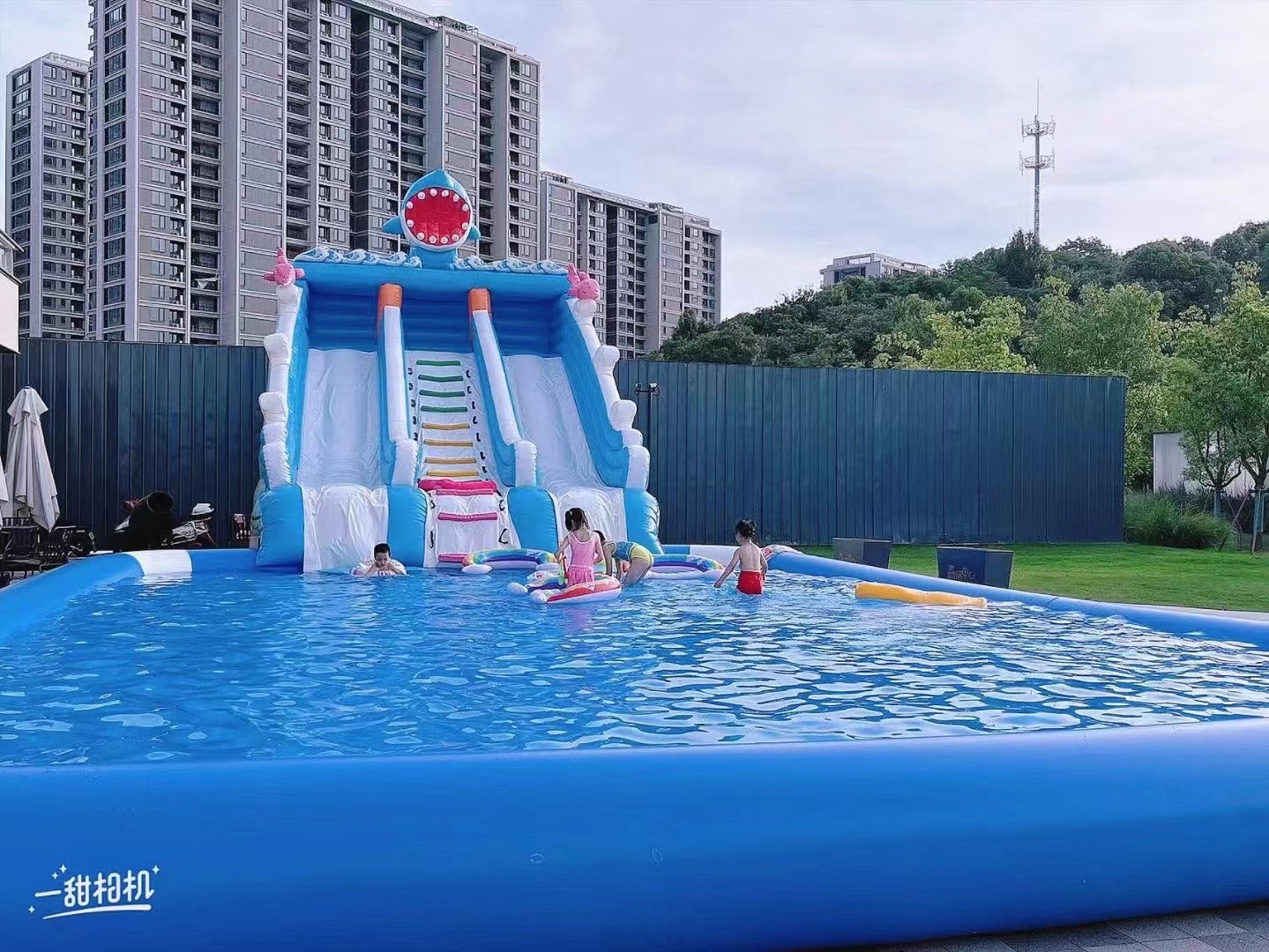 策划充气城堡供应水上乐园设备制造商