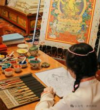 迪庆香格里拉19℃夏季旅游_滇西北香格里拉生态旅游区_丽香铁路暑期文旅盛典