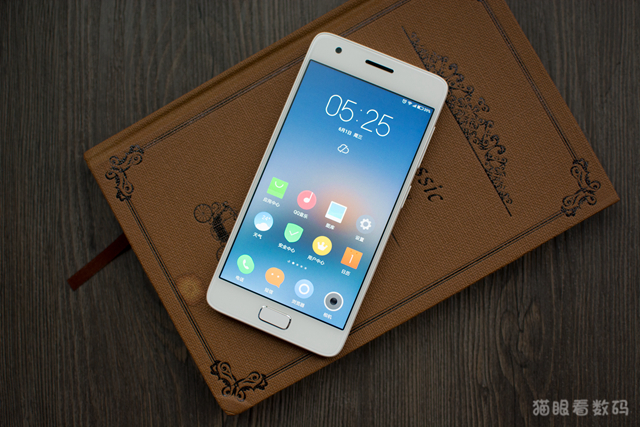 联想ZUK Z2配置评测_ZUK Z2 4英寸小屏旗舰手机_z2 mini