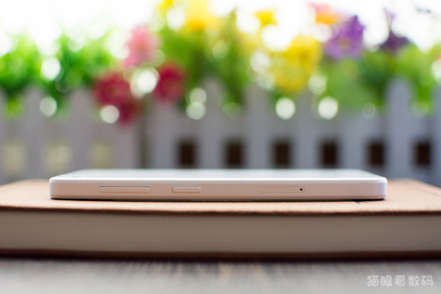 z2 mini_ZUK Z2 4英寸小屏旗舰手机_联想ZUK Z2配置评测