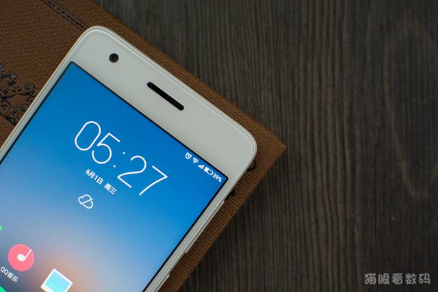 ZUK Z2 4英寸小屏旗舰手机_联想ZUK Z2配置评测_z2 mini