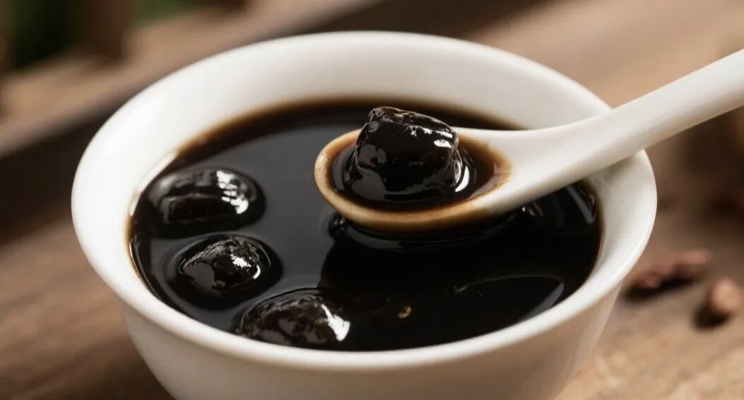 补肾养血食谱_五黑汤食谱_长期喝黑枸杞皮肤好得不得了