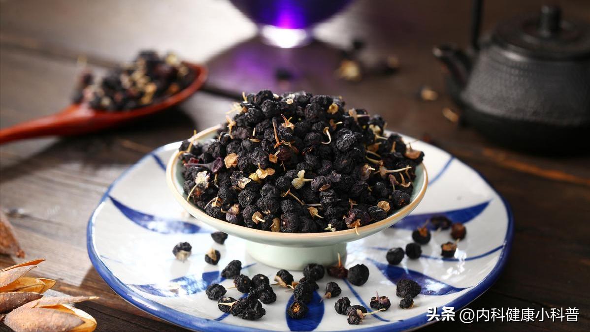 长期喝黑枸杞皮肤好得不得了_黑枸杞花青素抗氧化作用_黑枸杞补肾护眼功效