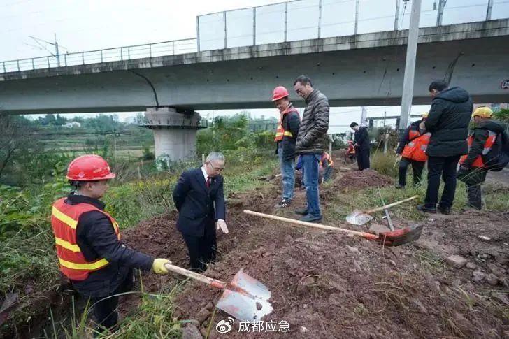 铁路沿线环境安全_铁路红光带的种类_铁路道口安全