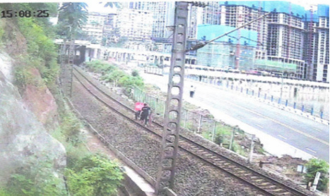 铁路道口安全_铁路红光带的种类_铁路沿线环境安全