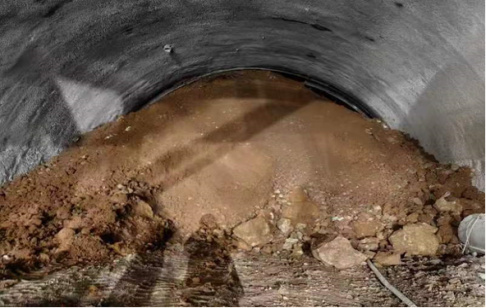 铁路道口安全_铁路红光带的种类_铁路沿线环境安全