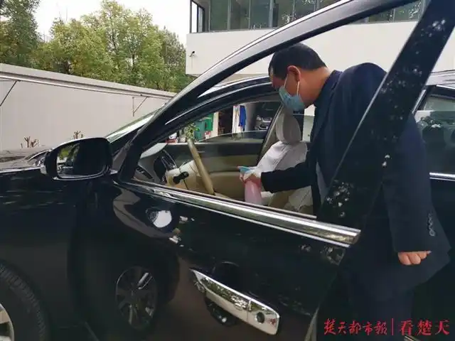 湖北省委接待车队_疫情防控车辆保障_干休所车队