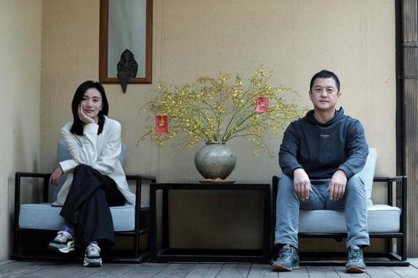 李亚鹏欠债风波女友态度_李亚鹏回老家晒照_李亚鹏现在女友照片