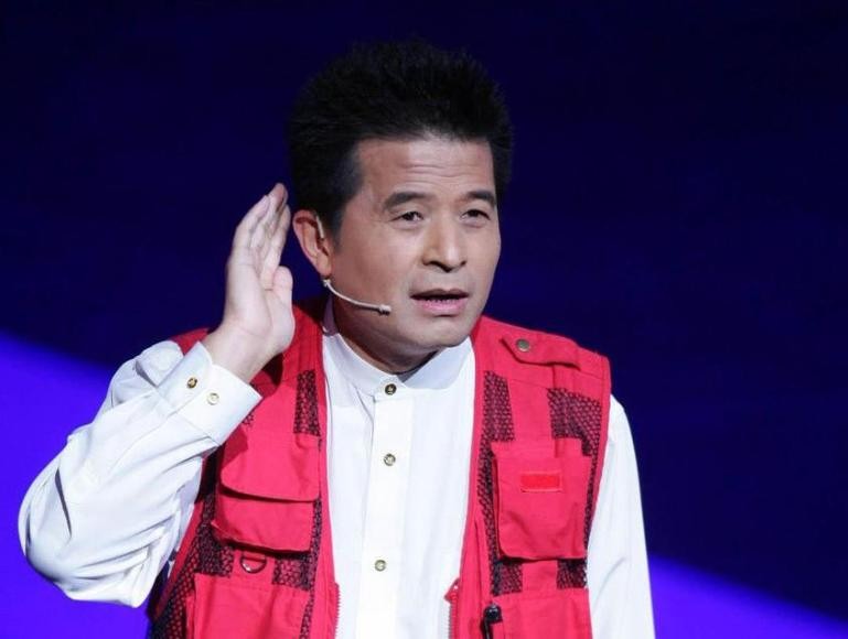 毕福剑近况曝光_毕福剑饭局录像_毕福剑现状分析
