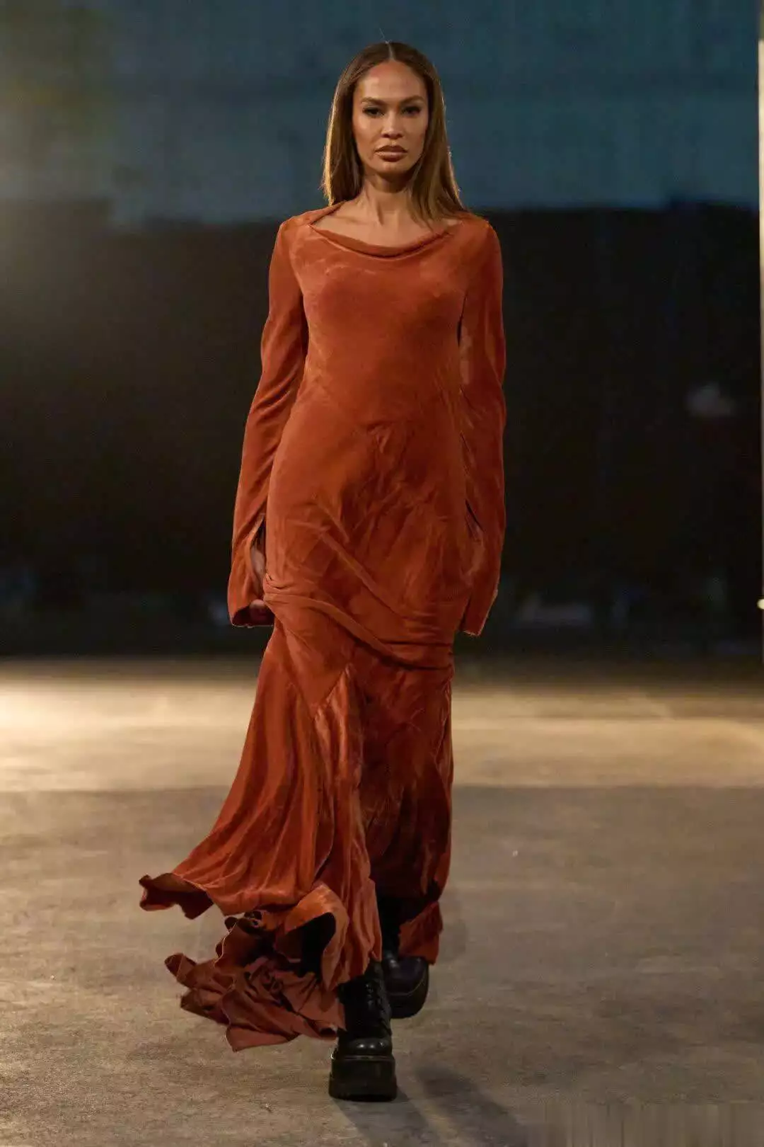 vogue官网_Vogue World 2026春夏系列 电影与时尚的百年对话 主题章节设计细节