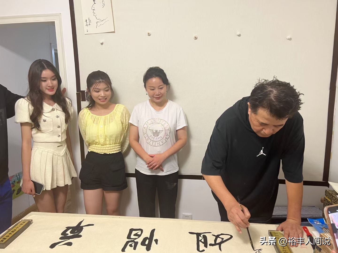 毕福剑饭局录像_刘大成星光大道_毕福剑落魄原因