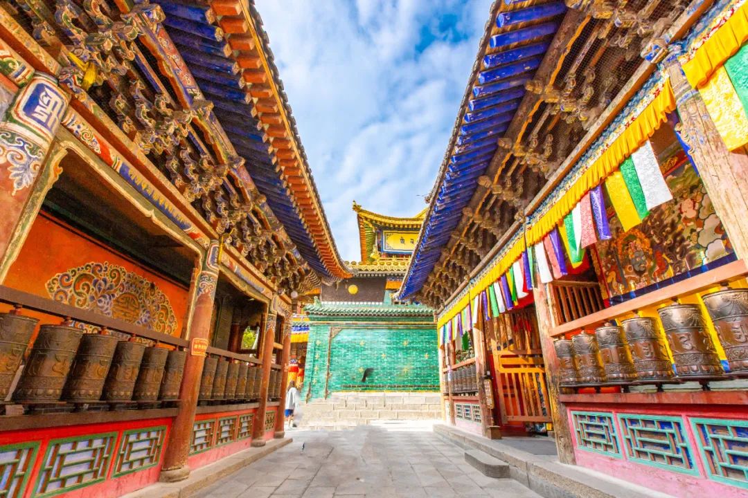 塔尔寺东关清真大寺_西宁旅游攻略_西宁文化公园具体