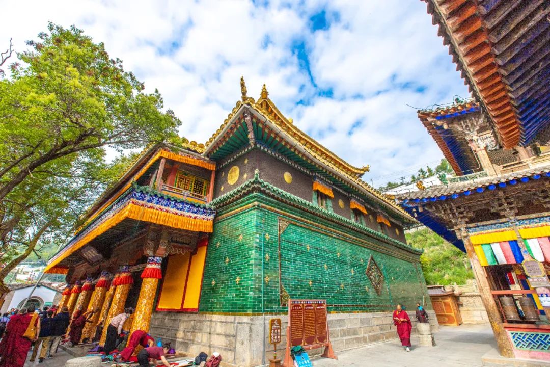西宁文化公园具体_塔尔寺东关清真大寺_西宁旅游攻略