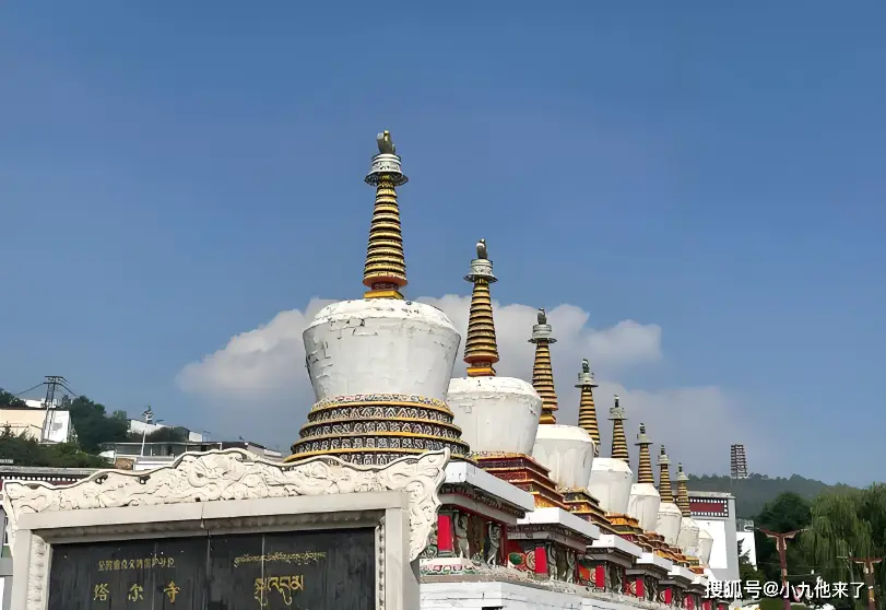 西宁文化公园具体_西宁旅游攻略_塔尔寺壁画青海湖