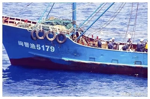 浙江象山渔船沉没_钓鱼岛渔船沉没中国的原因_中国渔船钓鱼岛沉没