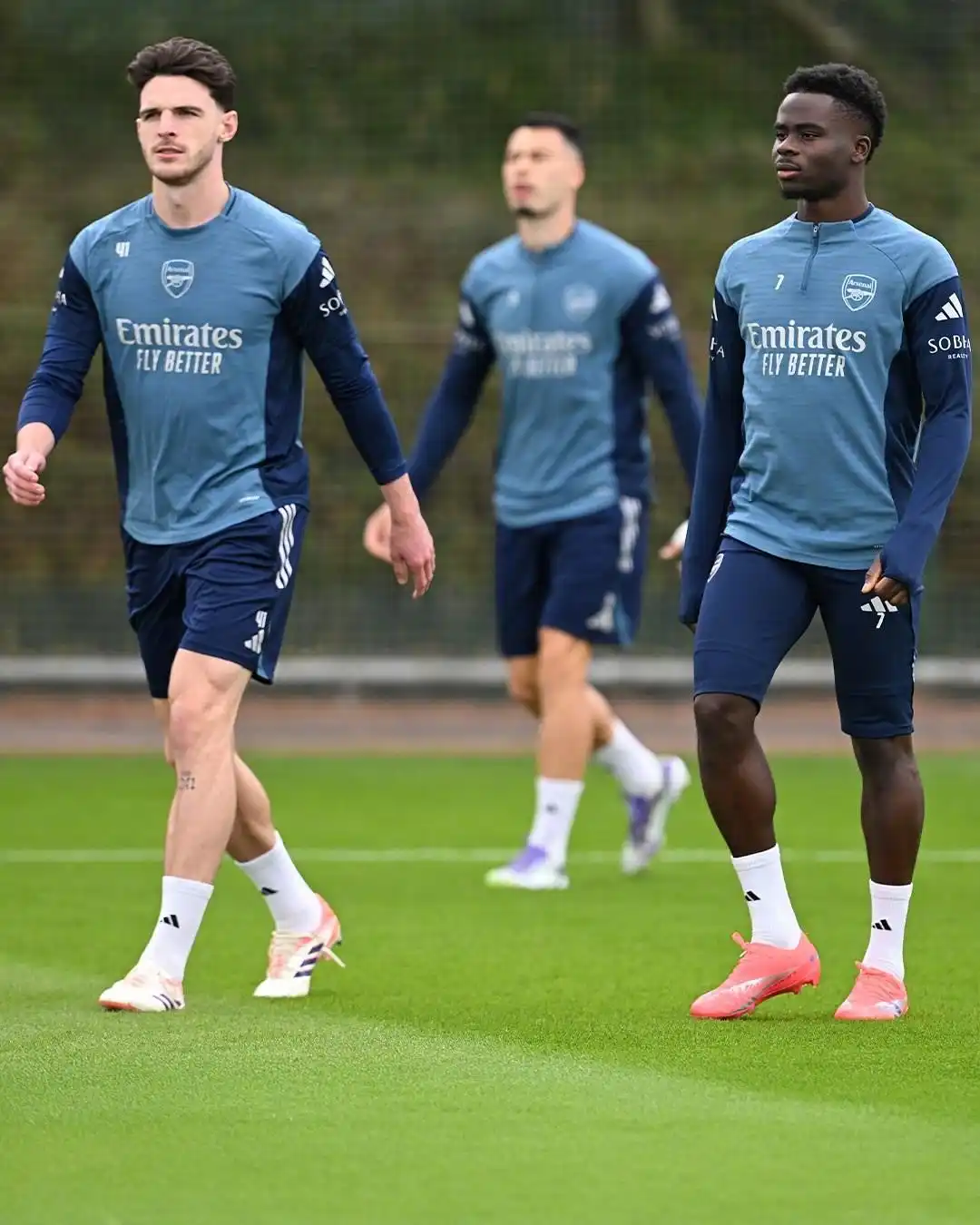 英超-曼联客场1-2遭十人纽卡绝杀_英超阿森纳客场2-1逆转纽卡斯尔联_梅里诺补时绝杀