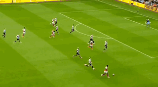 英超阿森纳客场2-1逆转纽卡斯尔联_英超-曼联客场1-2遭十人纽卡绝杀_梅里诺补时绝杀