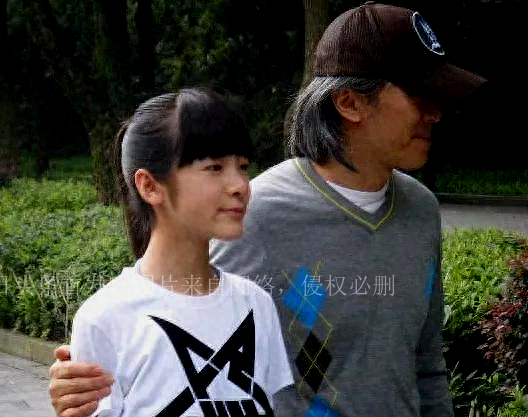 金发尤物 极品比基尼_徐娇比基尼照片_徐娇性感泳装照