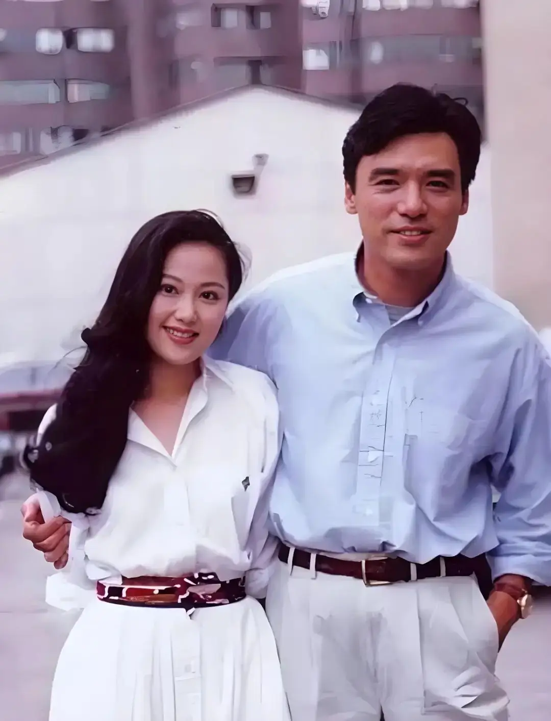 钟镇涛潇洒哥_钟镇涛 早年经历 _ 钟镇涛 章小蕙 离婚 