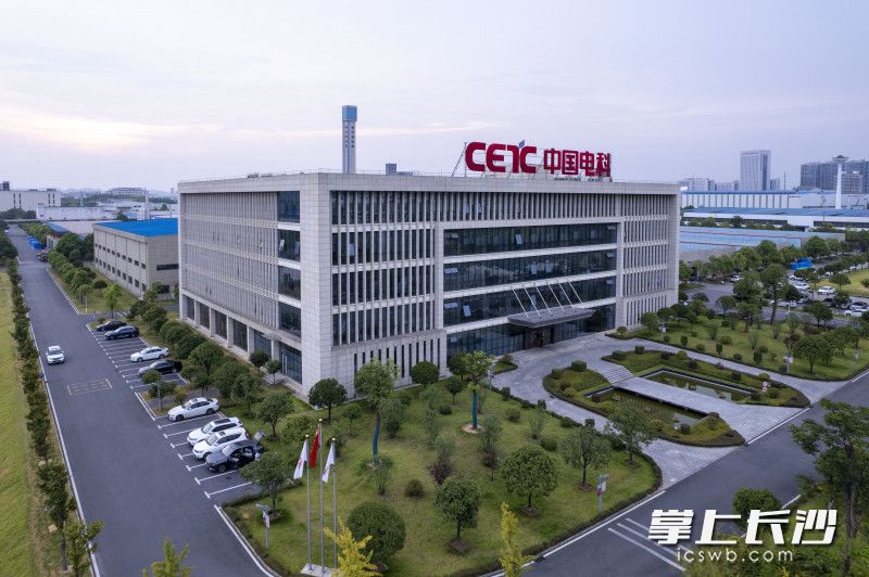 晶硅太阳能电池工作原理_长沙高新区光伏装备_TOPCon电池技术研发
