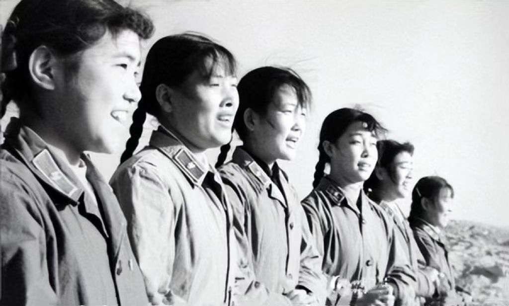 军事题材影视作品军服错误_55式军衔标志_55式军服穿帮镜头